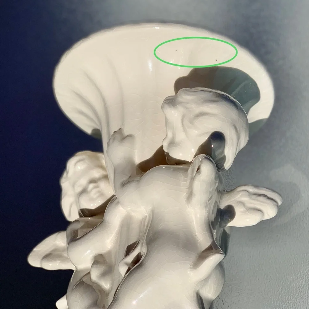 Double Cherub Off-White Ceramic Vase